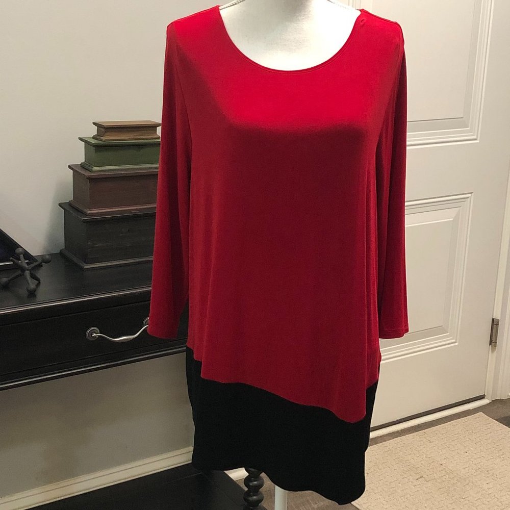 Chicos Travelers Tunic Women's Slinky Knit Red Black 3/4 Sleeves